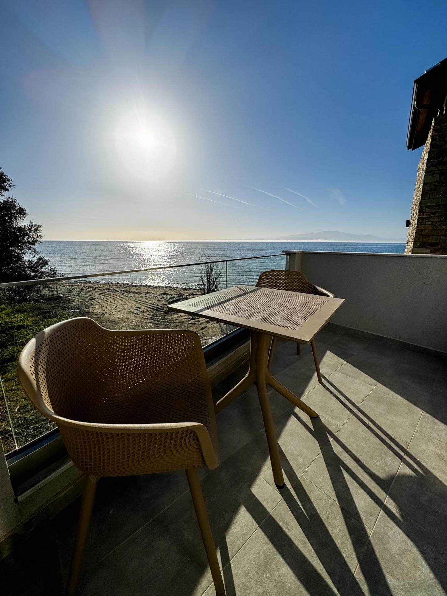 Olive & Sea Luxury Suites Скала-Сотірос Екстер'єр фото